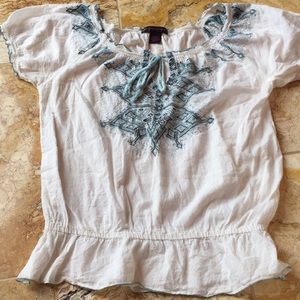 Jennifer & Grace 100%cotton embroidery peasant top